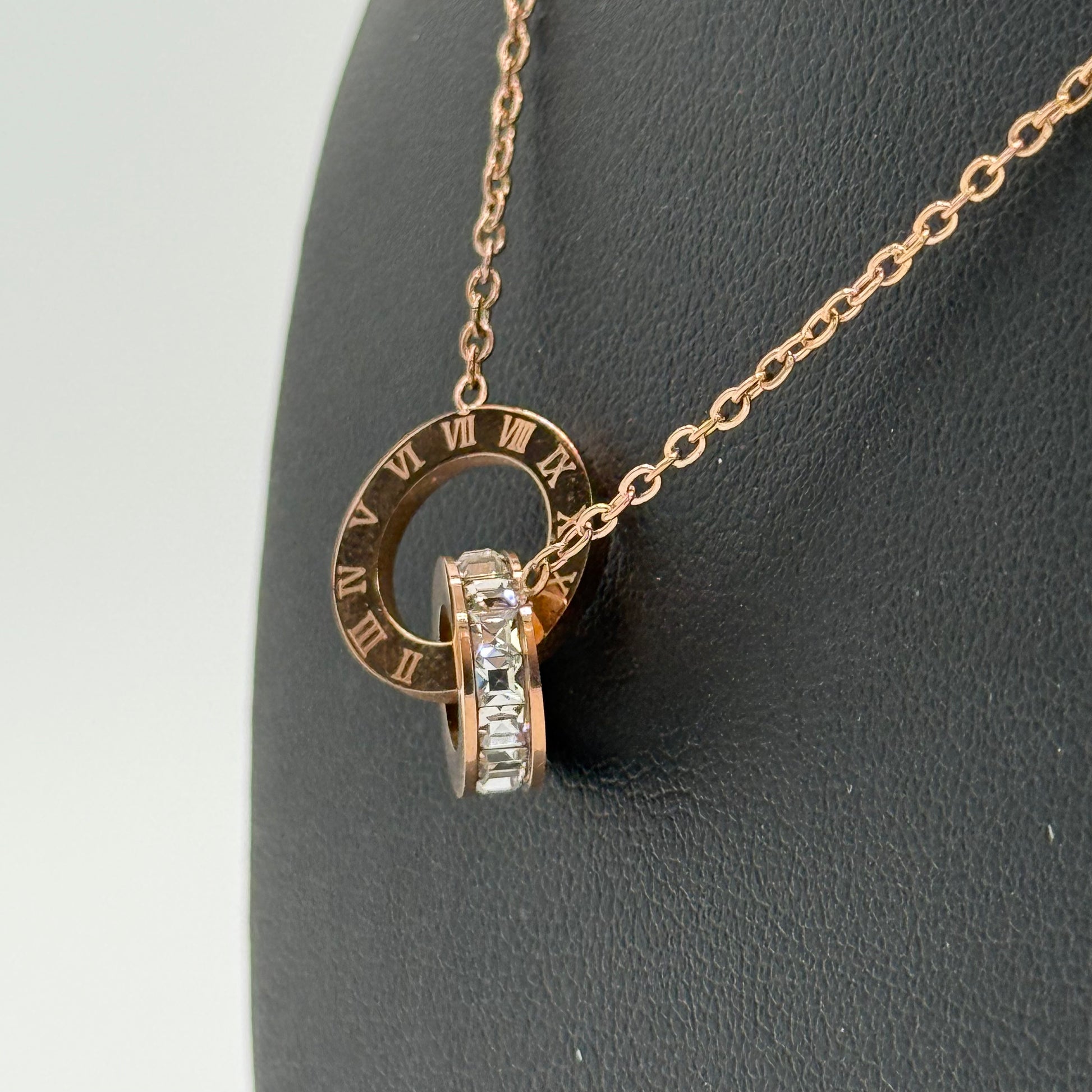 Dual ring necklace